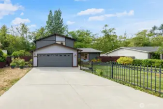 Large level driveway