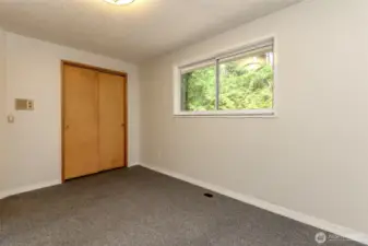 upstairs bedroom 2