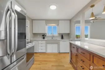 Kitchen - Main level