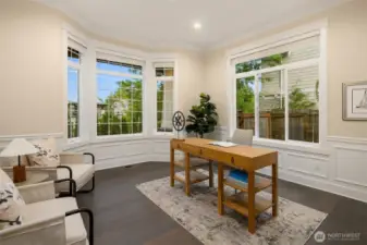 Main level office