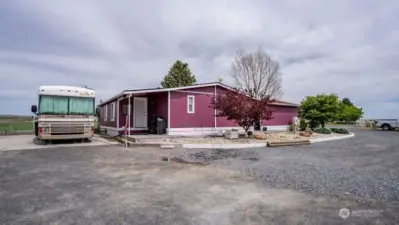 3 bed 2 bath