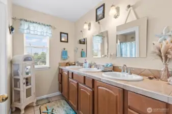 Bathroom 3
