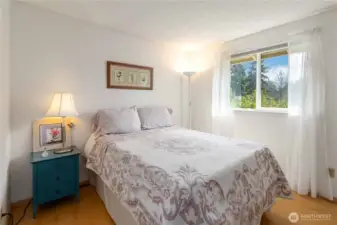 Upstairs Guestroom #1