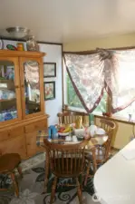 Lower level eating area.