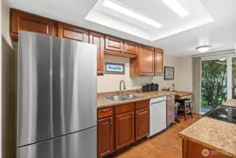 Beautiful Wood Cabinets and upgraded appliances