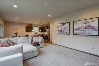 WHO DOESN'T LOVE THIS ART!