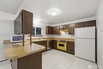 Perfect starter home and/or investment opportunity!