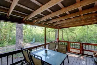 Relax and unwind at The Glen at Maple Falls