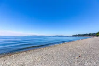 have you ever wanted property on the water? Now is your chance.