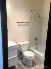 Unit 2 main hall - full bathroom