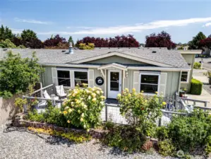 3 Bedroom, 2 bath 1,630 sq ft home in sunny Sequim.
