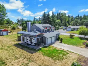 Don't miss this great opportunity to make this house your home.