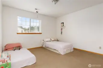 A 4th wonderfully generous bedroom with lots of natural light!