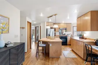 Kitchen has large walk in pantry