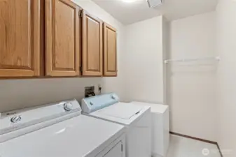 Upper level laundry room