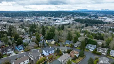 Minutes to Redmond Town Center, Microsoft and other tech hubs