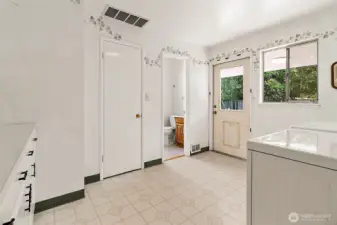 Very large laundry/mud room
