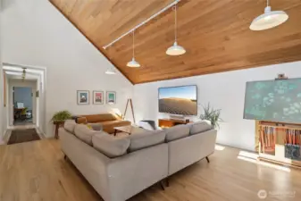 Solid Red Oak Hardwood Flooring