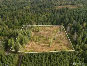 Boundary Lines are approximate-buyer to verify.