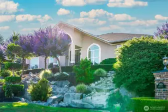 Stunning curb appeal! Beautifully landscaped corner lot with vibrant palms, specialty trained Blue Vitex, and manicured gardens set the stage for this McAllister Park rambler. An inviting first impression that reflects the quality found inside.