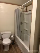 2nd bathroom