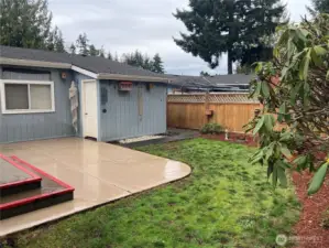 Large entertaining area