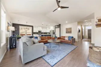 Vaulted light and bright living.