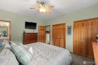 Main floor primary bedroom.