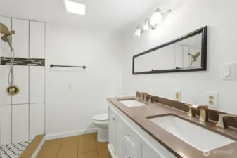 3/4 bathroom downstairs w/dual sinks