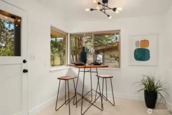 Kitchen dining nook