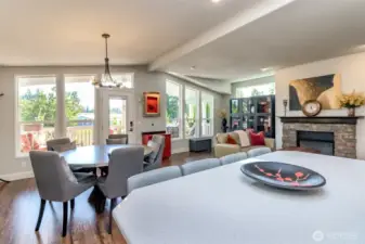 Chef's Kitchen & Dining Room