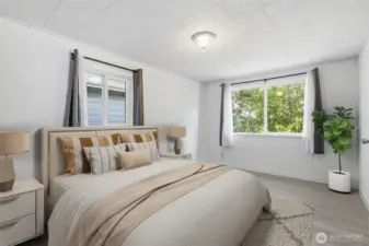 Main House:Main Floor Bedroom #1.