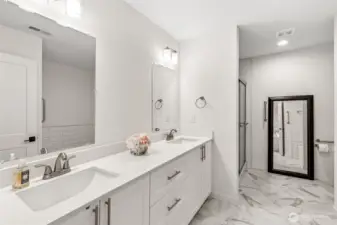 Primary 5 Piece Bathroom