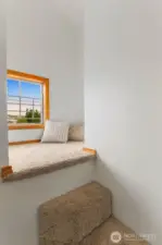Creative kids play nook