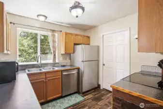 Kitchen 2