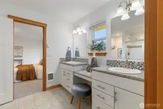 a luxurious 4-piece bath