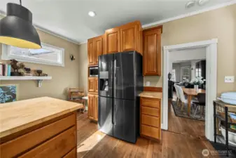 Kitchen has lots of room and storage