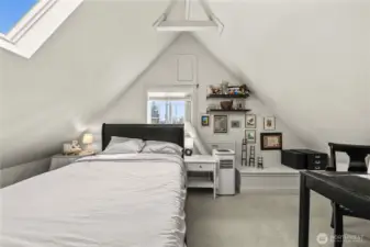 3rd floor 3rd bedroom