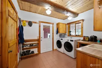 mudroom