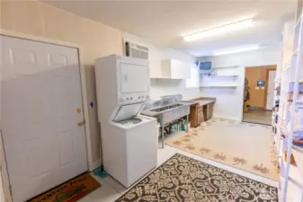 Shop Kitchen