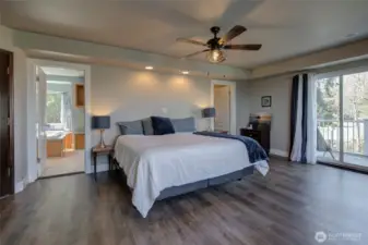 Primary Suite