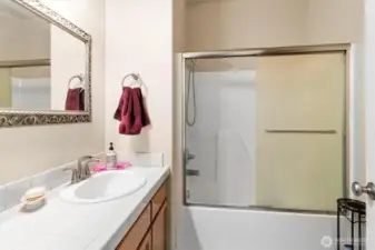 MAIN BATHROOM