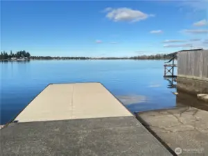 Jenks Park boat launch & dock