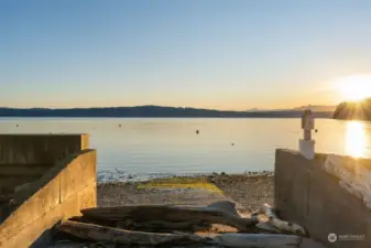 Private beach access with boat launch