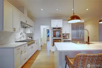 Thermador Appliances, Dual Ovens, Micro Drawer~
