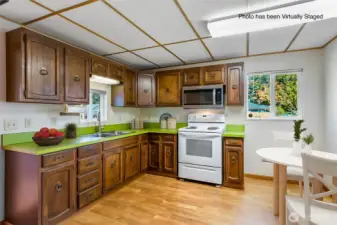 Kitchen with vintage colors