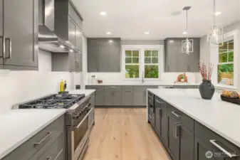 Chef's Kitchen with Miele Range & large center island