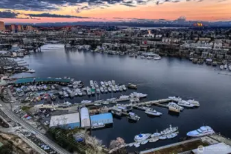 Imagine the views from your full rooftop deck...