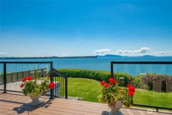 Feel the rejuvinatig ocean breeze!