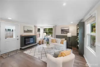 Living Room with access to backyard.